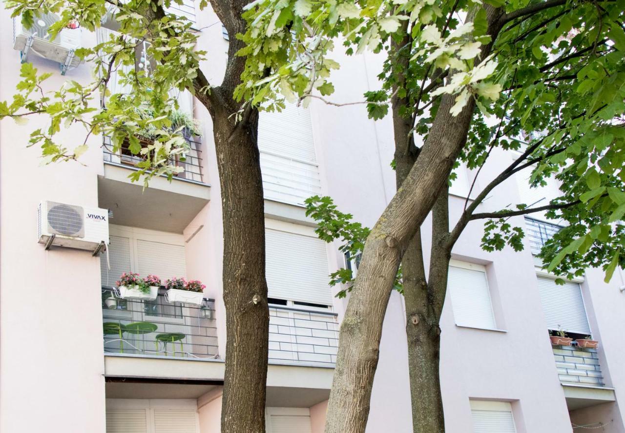 Apartman Ante Vinkovci Exterior photo